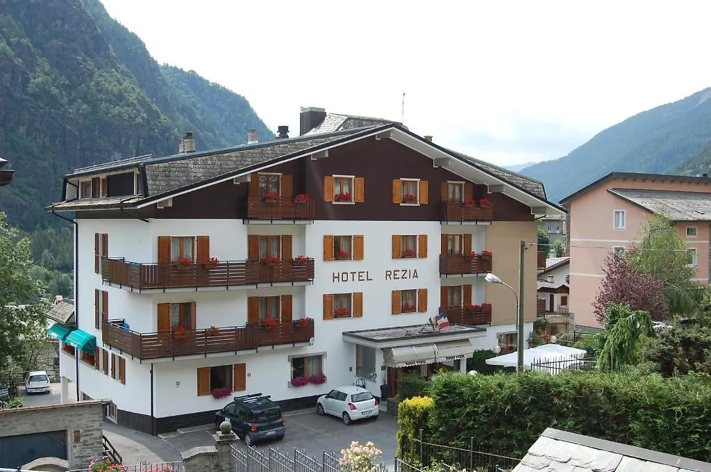 Hotel Rezia-1